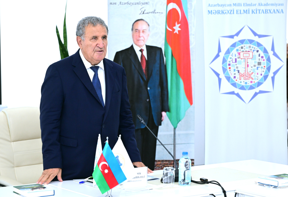 “Cənubi Qafqazın yeni geosiyasi reallıqları və Azərbaycanın regional enerji strategiyası” - elmi konfrans