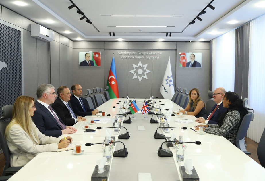 Azərbaycan və Böyük Britaniya arasında minatəmizləmə sahəsində əməkdaşlıqla bağlı fikir mübadiləsi aparılıb