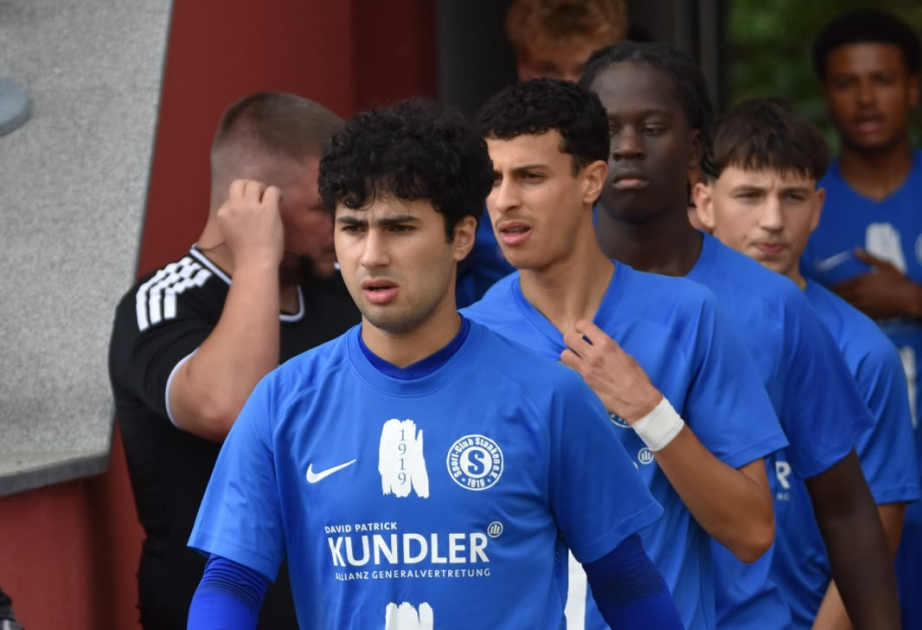 Azərbaycan millisinin futbolçusu Almaniyada komandasını dəyişib