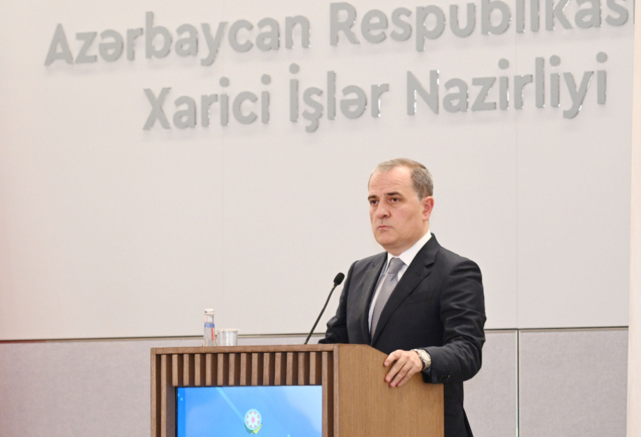 Ceyhun Bayramov ABŞ-yə işgüzar səfərə yola düşüb