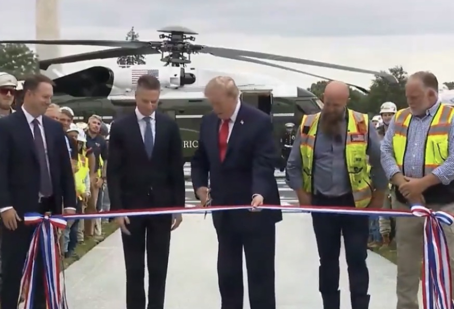 Tramp Ağ Evdə yeni helikopter meydançasını açıb