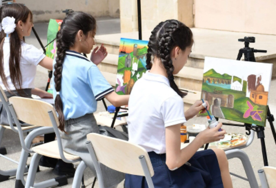 Klub müəssisələrində 1140 uşaq dərnəyi və kollektivi fəaliyyət göstərib