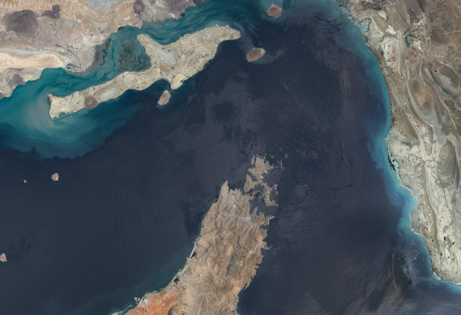 France mulls new UN Security Council resolution on Hormuz, diplomats say