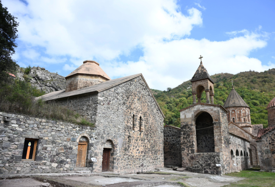 Historikerin: Etschmiadsin-Kirche trug zur Auflösung der albanischen Kirche bei