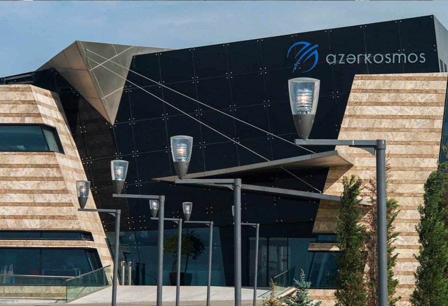 “Azərkosmos”un mühəndisləri kosmik avadanlıqların sınağı üçün yeni cihaz hazırlayıblar