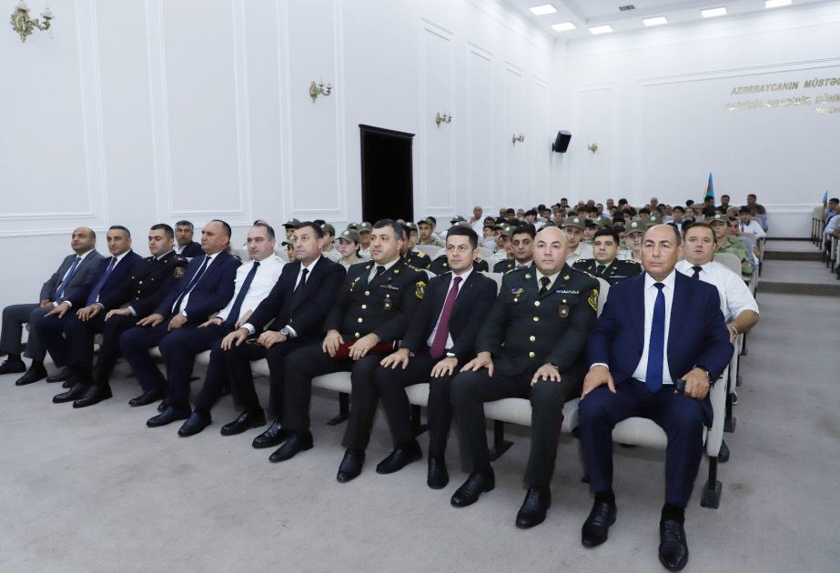 Bərdədə gənclərlə maarifləndirici görüş keçirilib