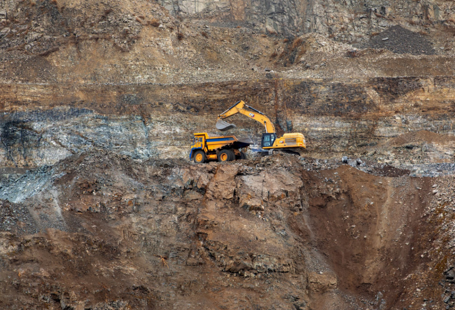 Azərbaycanın regional strateji əhəmiyyətli minerallar emalı mərkəzi kimi formalaşması imkanları araşdırılacaq