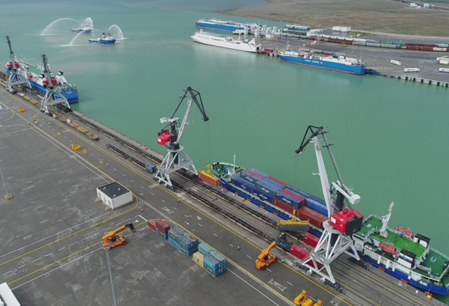 Çin-Avropa ticarətində yeni logistika modelində Azərbaycan sürətli TIR marşrutlarının əsas halqalarından birinə çevrilir