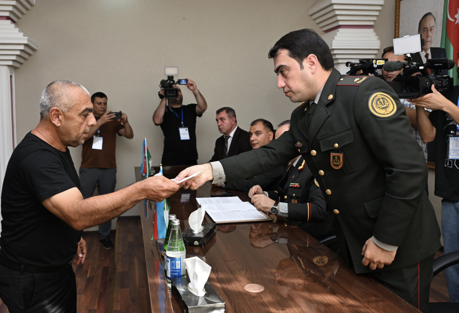 Əfv sərəncamı 2 və 17 saylı cəzaçəkmə müəssisələrində 4 nəfərə şamil olunub