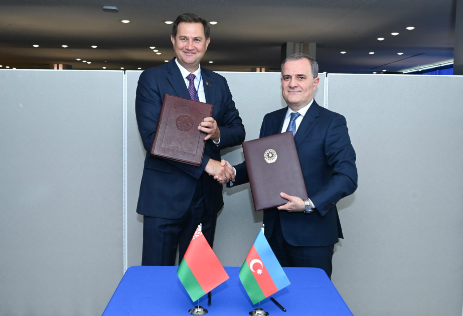 Azerbaiyán y Belarús firman un memorando de cooperación consular