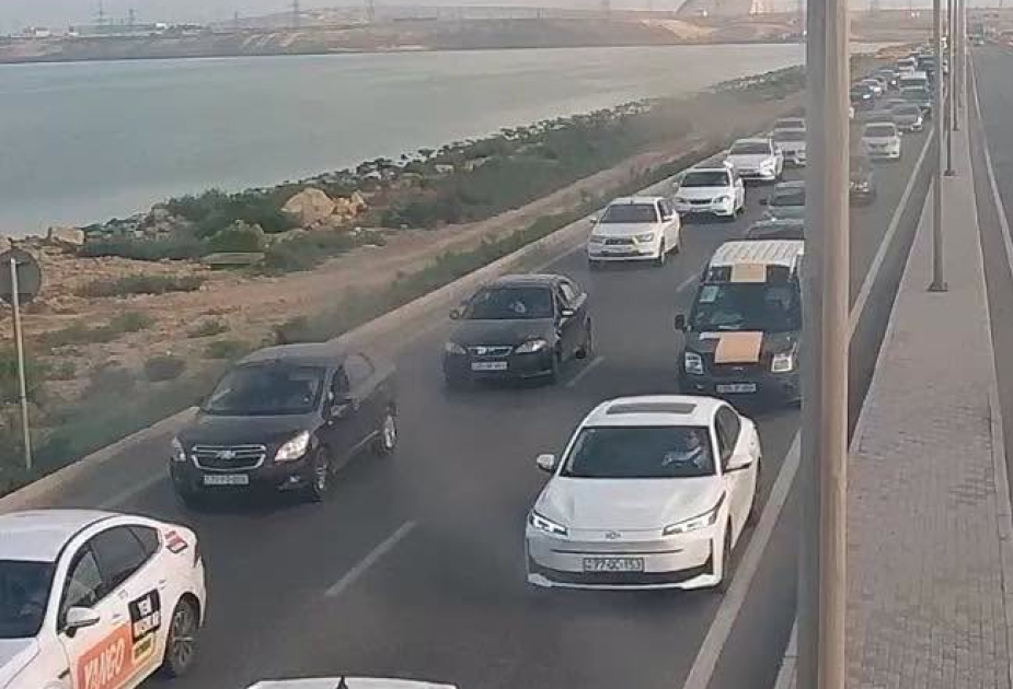 Hazırda Bakıda sıxlıq qeydə alınan yollar açıqlanıb