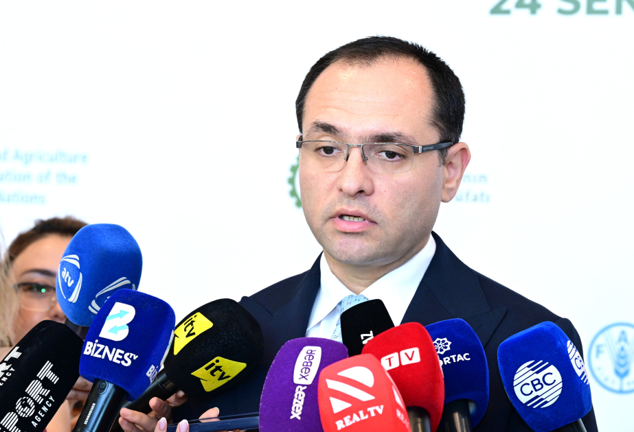Nazir: Yerli toxumçuluğun inkişaf etdirilməsi və özünütəminat səviyyəsinin yüksəldilməsi əhəmiyyət daşıyır VİDEO