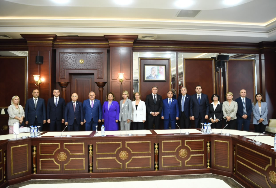 Azərbaycan və Gürcüstan arasında müxtəlif sahələrdə əməkdaşlığın genişləndirilməsi müzakirə olunub
