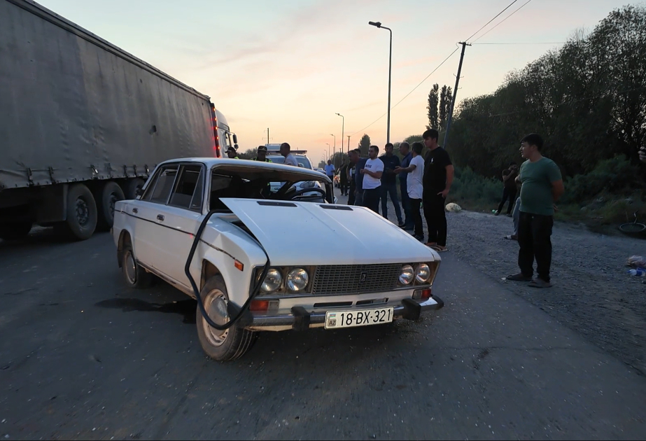 Sabirabadda yol qəzasında bir nəfər ölüb, iki nəfər xəsarət alıb VİDEO