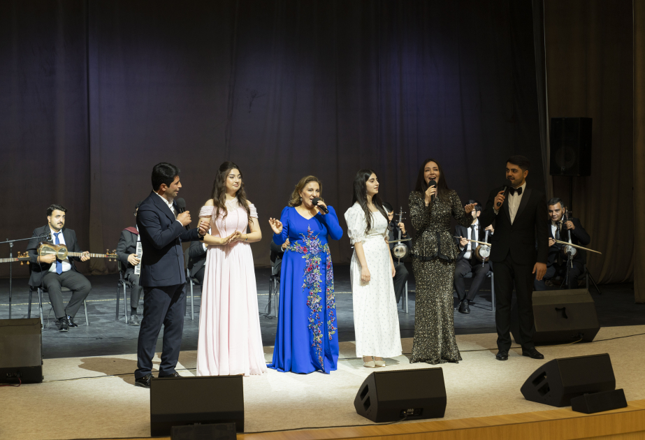 ADMİU nəzdində Humanitar Kollecin bədii kollektivi Ağdamda konsert proqramı ilə çıxış edib