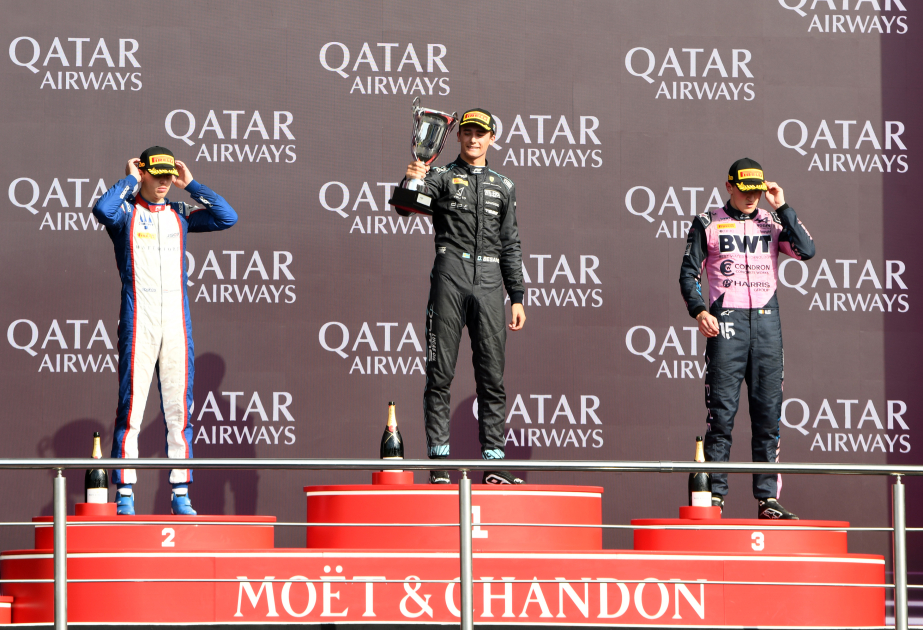 Formula 2: Sprint yarışının qalibi mükafatlandırılıb