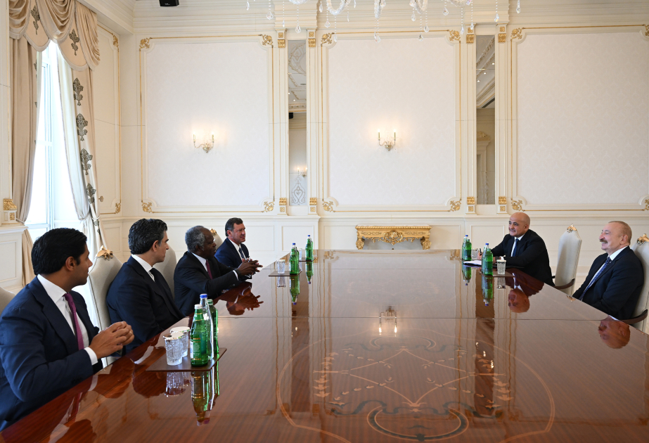 Präsident Ilham Aliyev empfängt Vorsitzenden von Global Infrastructure Partners VIDEO