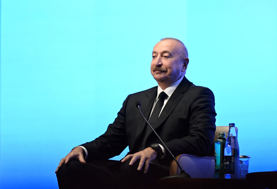 الرئيس إلهام علييف يؤكد خلال منتدى الاستثمار امتلاك أذربيجان مناخاً استثمارياً جاذباً وشراكات موثوقة