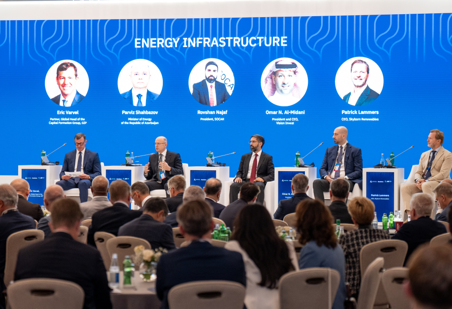 ARDNF və “BlackRock”un birgə təşkilatçılığı ilə Azərbaycan İnfrastruktur İnvestisiya Dialoqu keçirilib