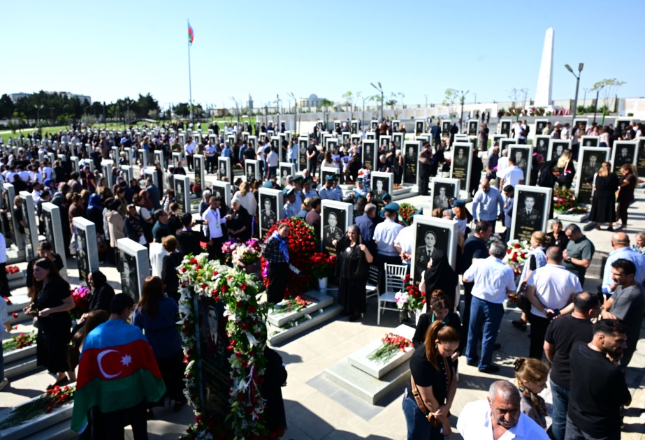 Anım Günü: Zəfərin qəhrəmanları dərin ehtiramla yad edilir YENİLƏNİB VİDEO