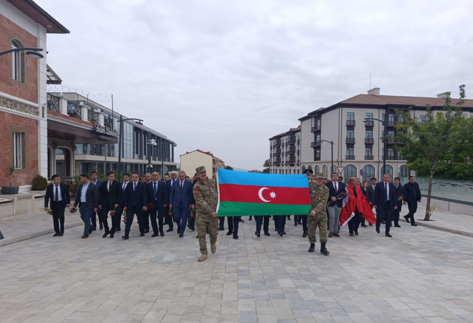 Xankəndidə Zəfər parkına yürüş olub