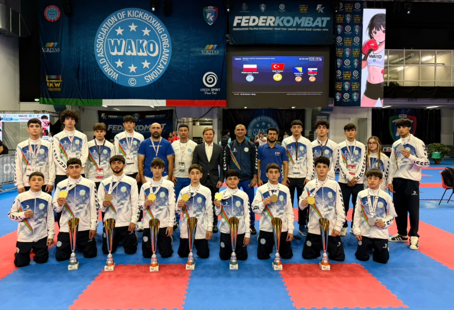 Azərbaycan kikboksinqçiləri dünya çempionatında 16 medal qazanıblar