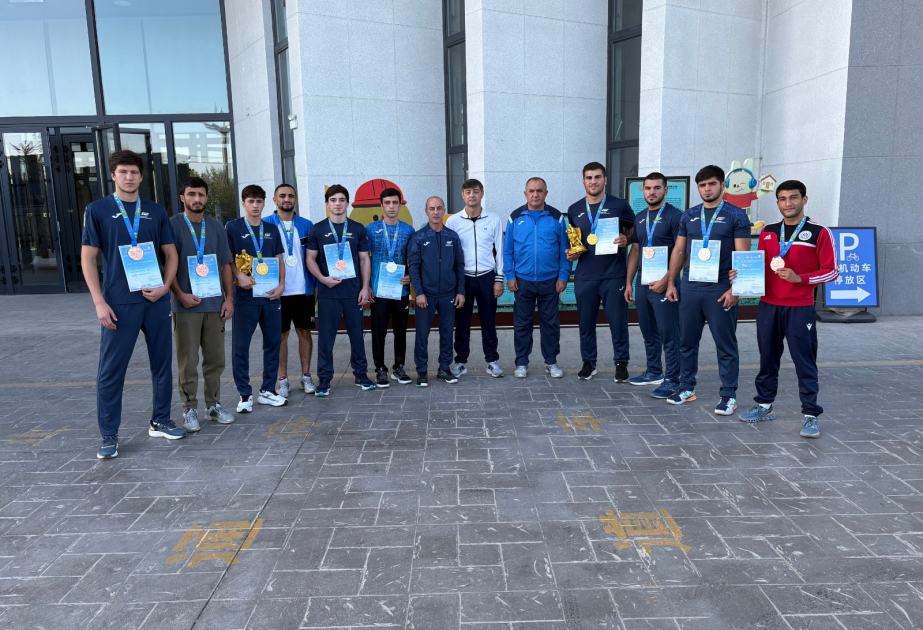 Azərbaycan boksçuları Çində keçirilən turniri 10 medalla başa vurublar