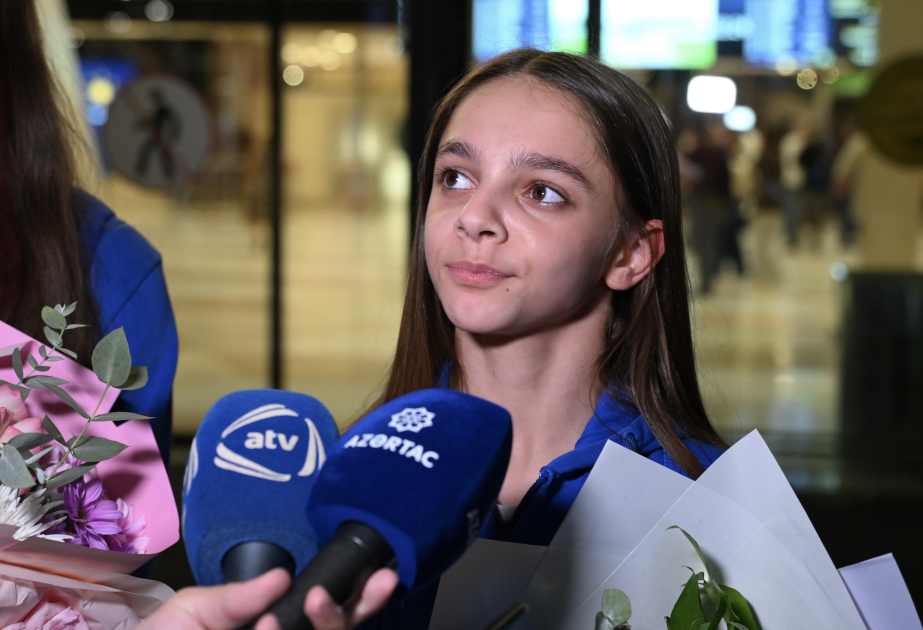 Dünya çempionatında qızıl medal qazanan gimnastlarımız: Layiq olduğumuz nəticəyə nail olduq