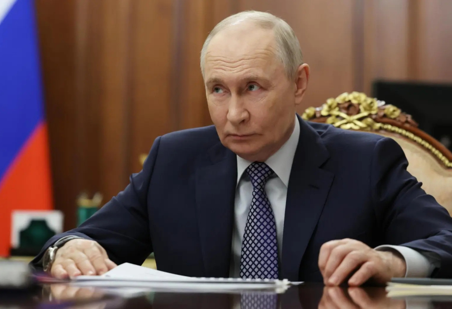 В России ограничили вывоз в Азербайджан наличных рублей на сумму свыше 1 миллиона