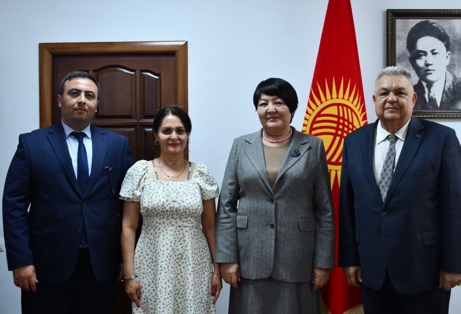 Qırğızıstanda iki məktəbdə Azərbaycan dilinin tədbirinə başlanılır