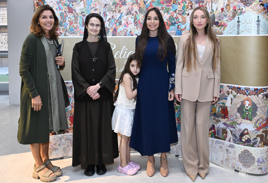 Leyla Aliyeva attends opening of exhibition of Azerbaijani carpets at Holy See