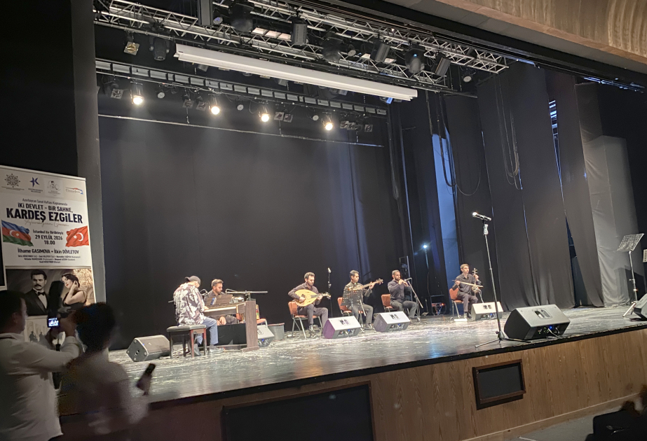 İki dövlət – bir səhnə, qardaş nəğmələri: İstanbulda Azərbaycan gecəsi