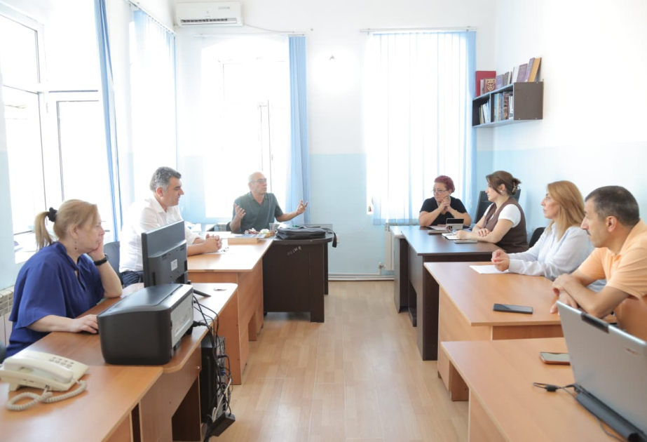 Folklor İnstitutunda “Şəki qaraqoyunlularının folklor irsi” mövzusunda elmi seminar təşkil edilib