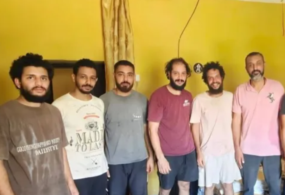 Somalidə girov götürülmüş 8 misirli dənizçi azad edilib