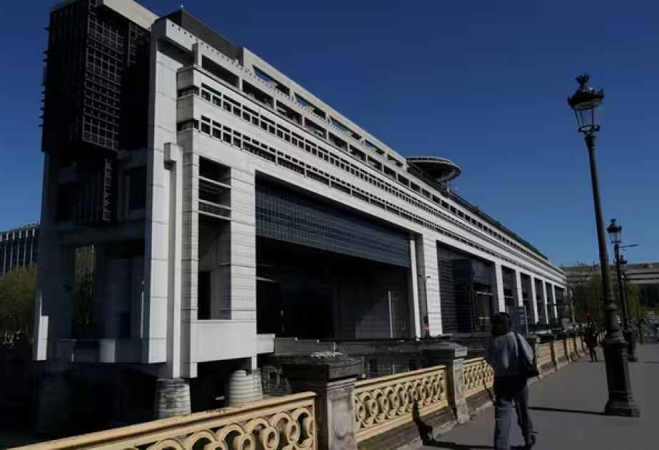 Fransa maliyyə bazarlarından rekord məbləğdə borc götürməyə hazırlaşır