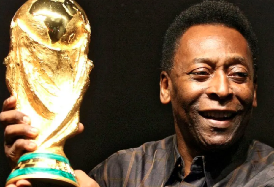 Tarixdə bu gün: Pele futbolçu karyerasını başa vurub