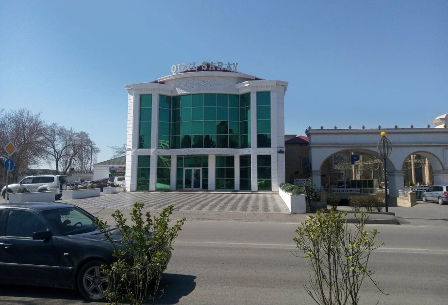 “Qızıl Saray” şadlıq evində istehlaka yararsız ətlər aşkarlanıb