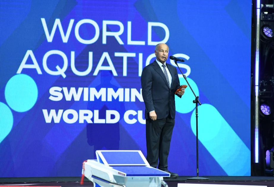 El Presidente de World Aquatics agradece a Azerbaiyán