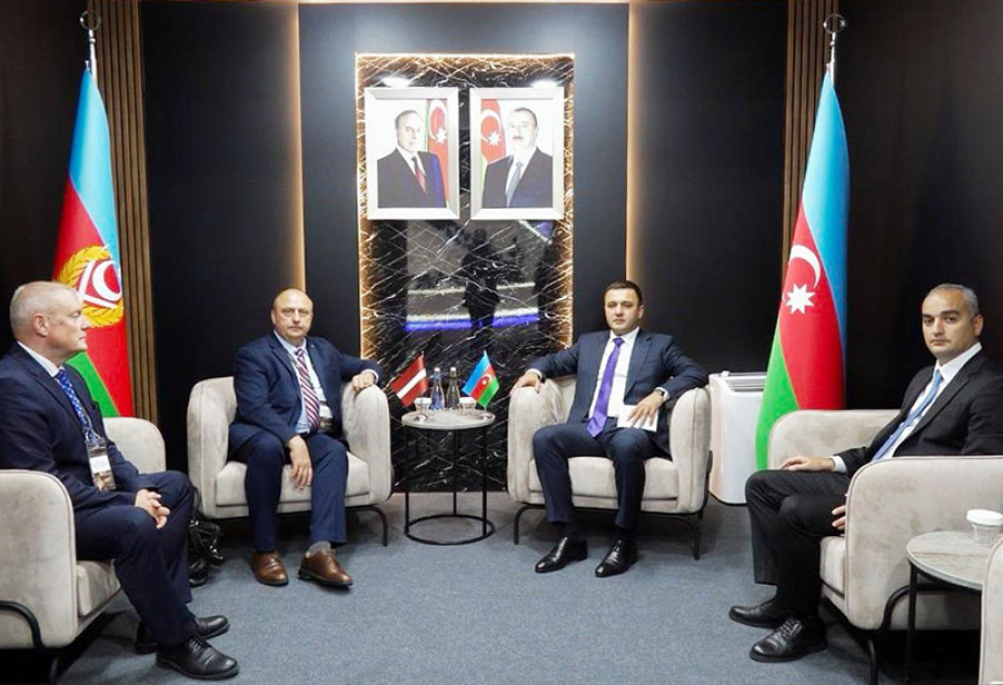 Aqil Qurbanov “ADEX-2026” sərgisində bir sıra görüşlər keçirib