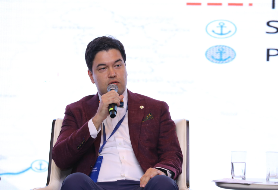 Fərrux İrnazarov: Mərkəzi Asiyada ticarət potensialının tam reallaşdırılması üçün bir sıra məsələlərin həlli vacibdir