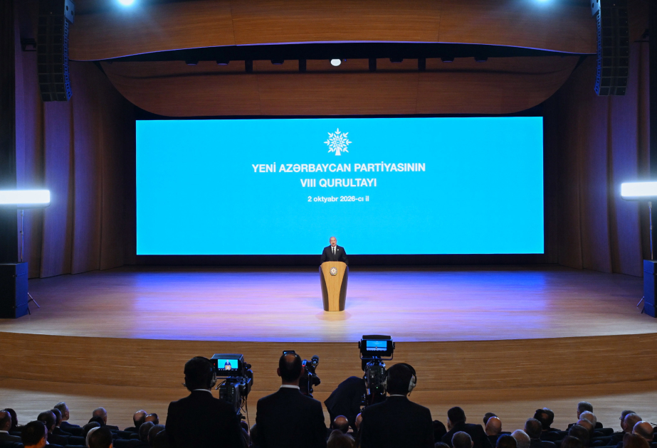 Presidente: “Azerbaiyán es uno de los pocos países que produce, extrae y exporta todo tipo de recursos energéticos”