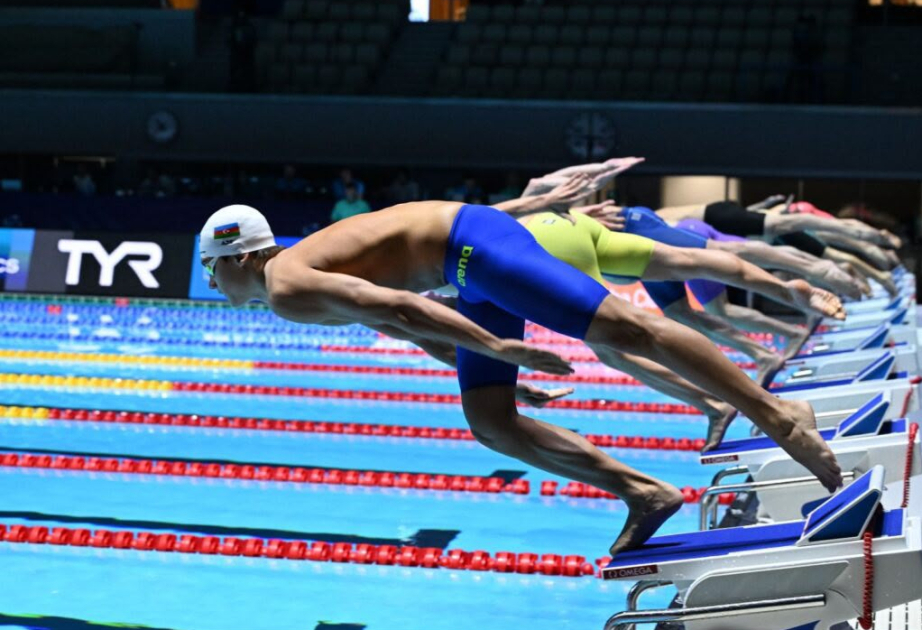 Azerbaijani swimmers set new records at World Cup