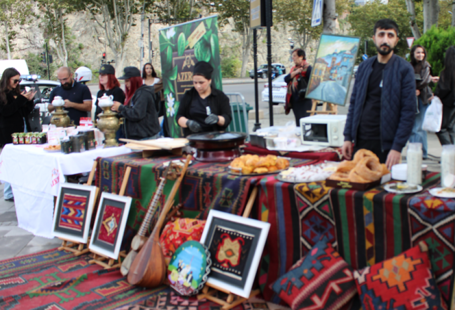 La riqueza cultural de Azerbaiyán se exhibe en el Día de la Ciudad de Tiflis