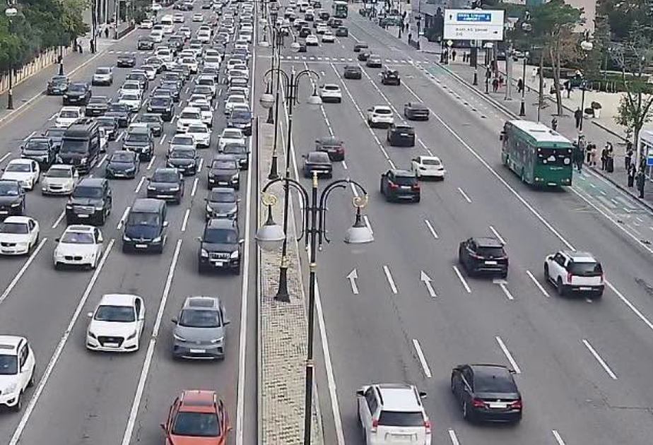 Hazırda Bakıda sıxlıq qeydə alınan yollar açıqlanıb