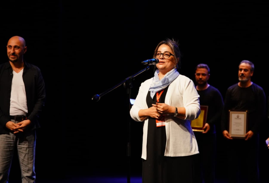 Azərbaycan Dövlət Pantomim Teatrı V Şəki Beynəlxalq Teatr Festivalının səhnəsində