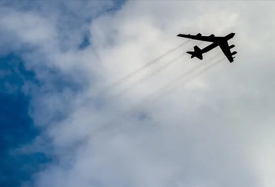 ABŞ Britaniyadakı hərbi bazadan bombardmançı təyyarələrini çıxarıb