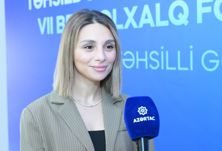 Ülviyyə Nağıyeva: İbtidai sinif müəllimi şagirdin həyatında iz qoyur