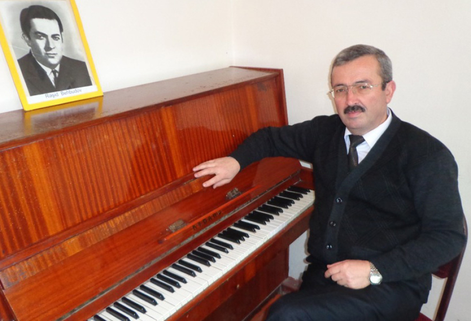 Musiqini öyrətmək və sevdirmək: Pedaqoqun əsl missiyası nədir?
