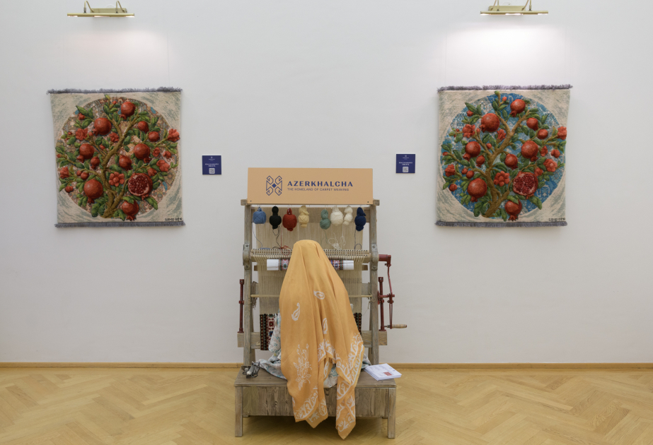 El arte de la alfombra azerbaiyana se expone en Viena con motivo del 120.º aniversario de Latif Karimov