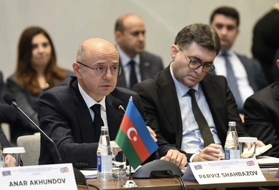 Nazir: Azərbaycan ilə Böyük Britaniyanın tranzit yükdaşımalarının həcmi 14 faiz artıb
